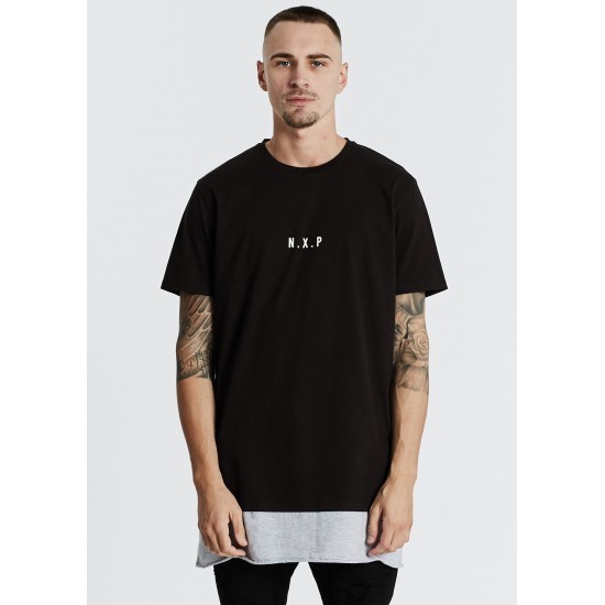 Nena Pasadena Stronger Layered Tee Jet Black 