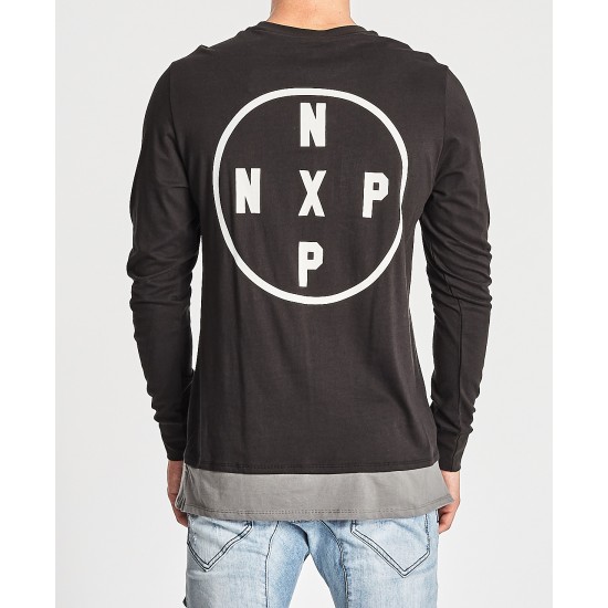 Nena Pasadena South of Heaven L/S layered Hem Tee Jet Black